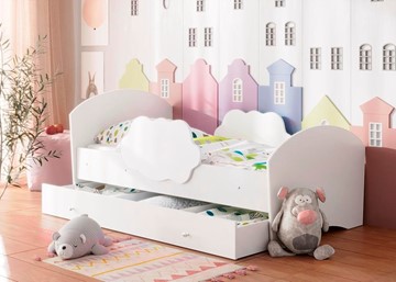 Детская кровать с бортиками Тучка с ящиком, корпус Белый, фасад Белый в Калуге